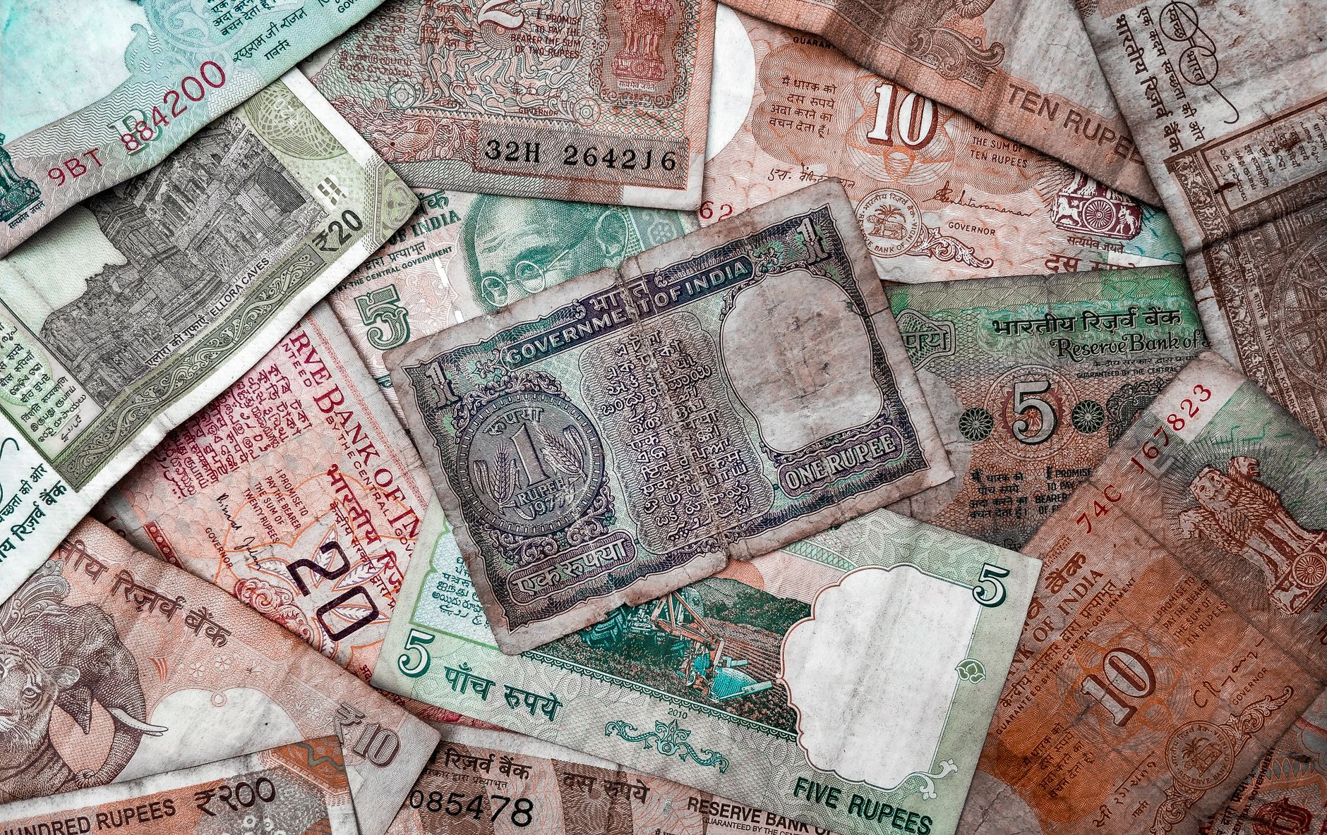 Rupee One-Month High: Proven Stability Boosts Confidence